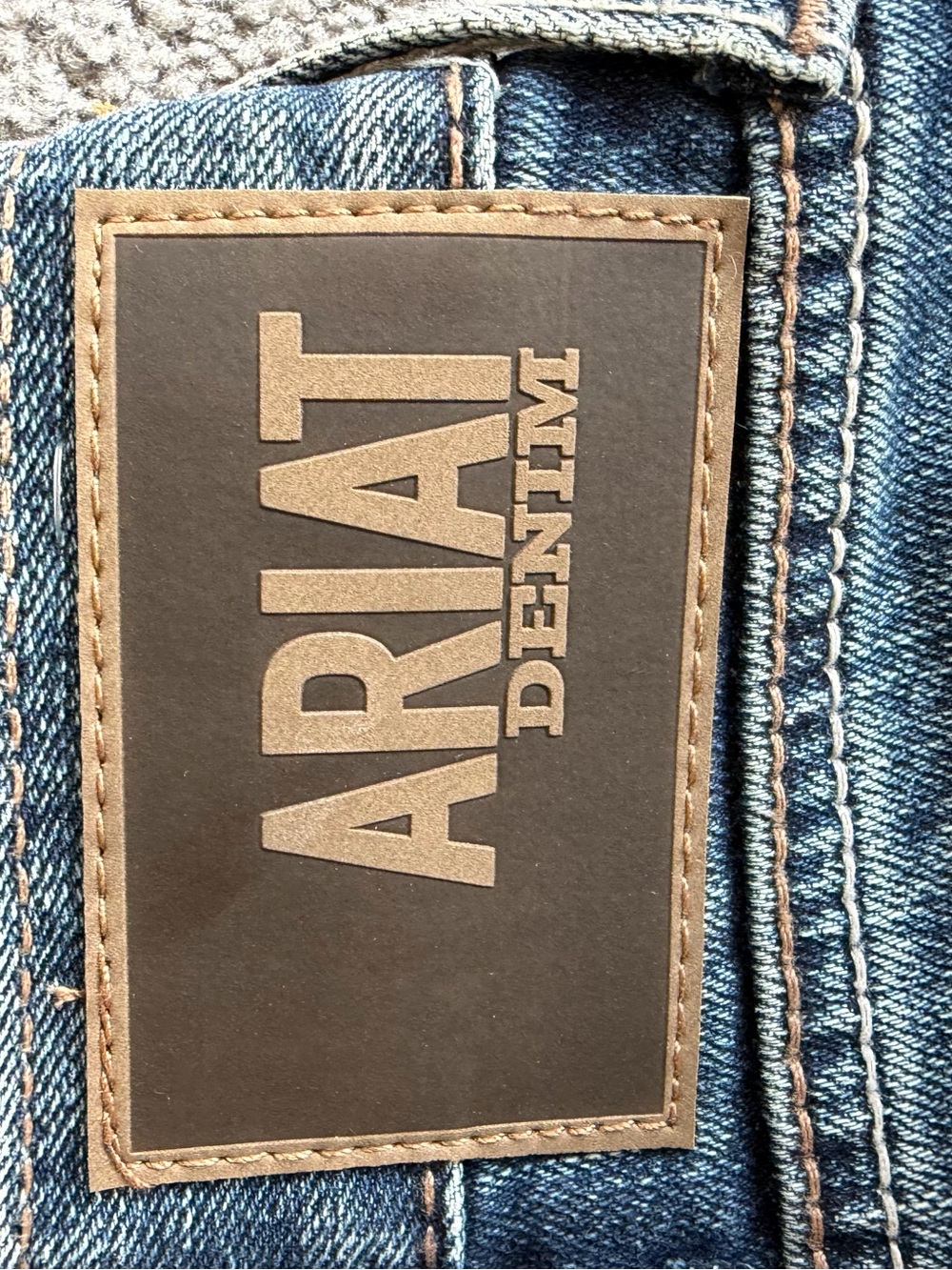 Ariat M7 Men's Slim Fit Straight Leg Denim Jeans LIKE NEW Blue Wash Size 38x34 - Picture 5 of 6